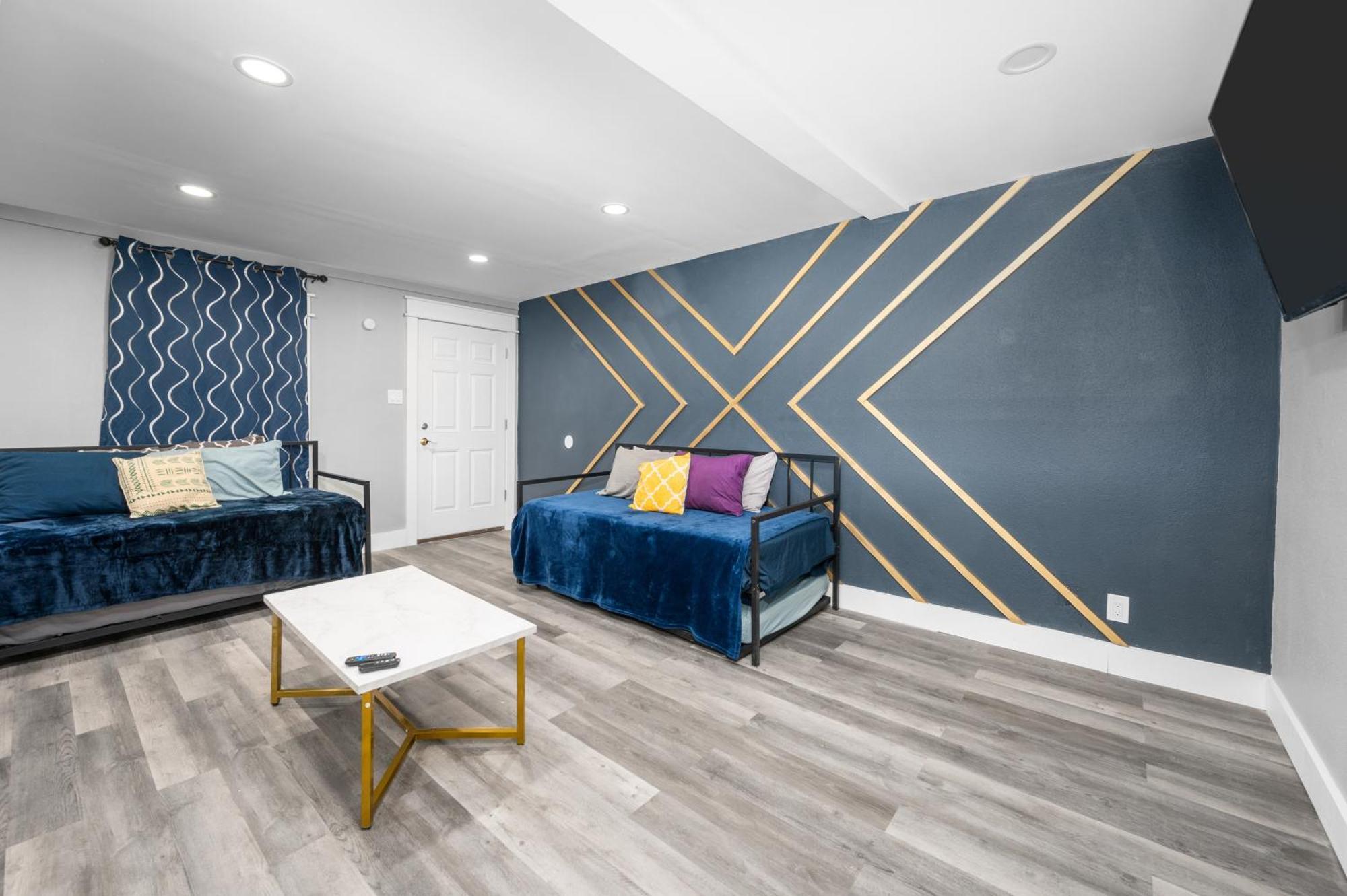 Classy And Chic 2br Near Galleria *